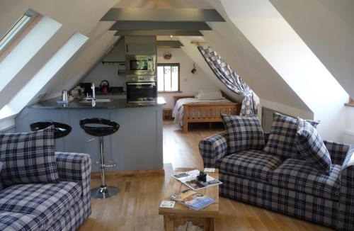 Great Leighs Apartment | Oakwrights