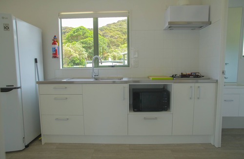 Coromandel Cabin | Oamaru Bay Tourist Park