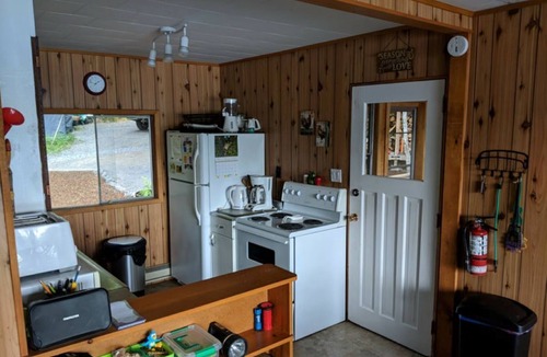 Georgian Bay Cottage | Oars n SmoresnA place to call yours.