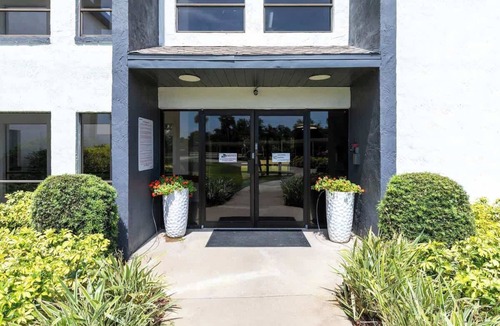 Titusville Apartment | Oasis #105 - Blue Bliss