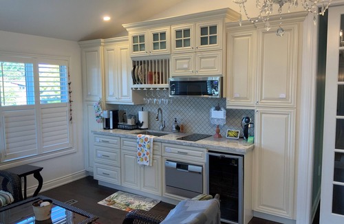 Virgil Apartment | Oasis amidst the wineries! Loftn