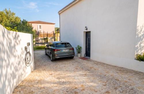 Les Pennes-Mirabeau Villa | Oasis Balinaise, Piscine Chauffée - Villa Penida