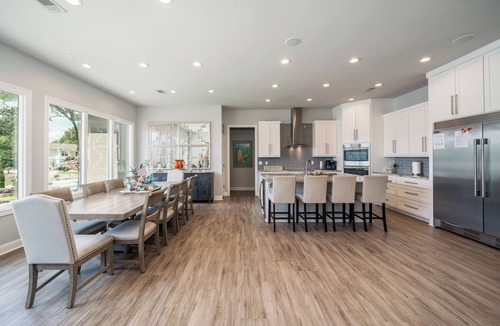 Hot Springs House | Oasis @ Bayshore - Lakefront Luxury 6BR w Stunning Views, Private Pool, Hot Tub