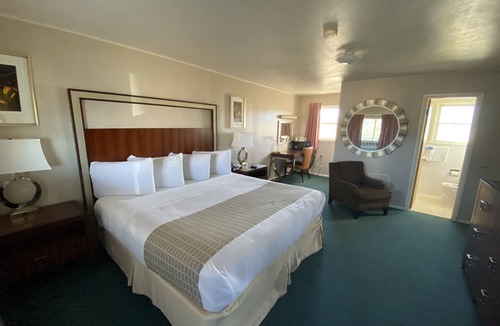 Raton Hotel | Oasis Botique Motel