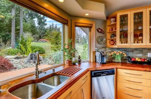 Port Hadlock House | Oasis By The Sea