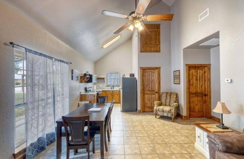 Concan Cabin | Oasis Cabin #1 on the Frio
