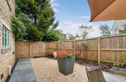 Broughton Gifford House | Oasis Cottage