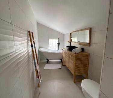Sete House | Oasis Cove, maisons au bord de l'eau, plage de Sète