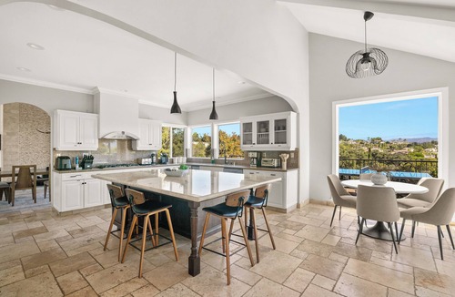 Lake Hodges House | Oasis Dream- very large Pool Slide/GameRoom/Pool/Hottub/Casita