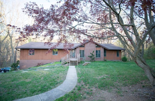 Chadds Ford House | Oasis getaway in the Brandywine Valley