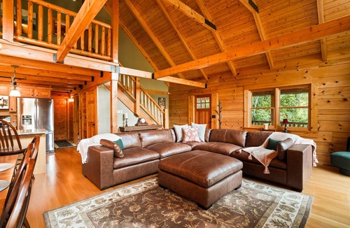 Rockbridge Cabin | Oasis Glen - Views, Pool (open 5/22), Hot Tub