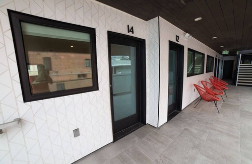 Venice Apartment | Oasis Half a Block from the Beach