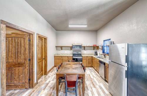 Concan Cabin | Oasis Home #1 on the Frio