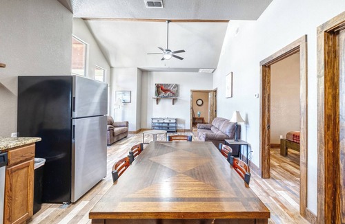 Concan Cabin | Oasis Home #1 on the Frio