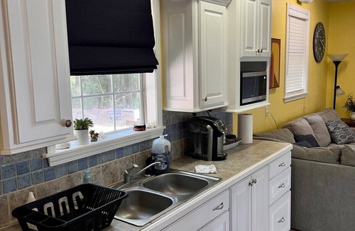 McComb Cottage | Oasis in the Country