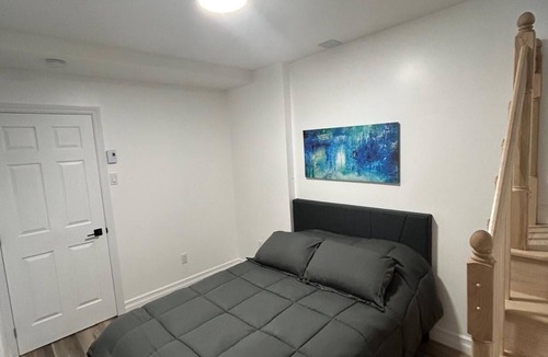 Anjou Apartment | Oasis Montréal