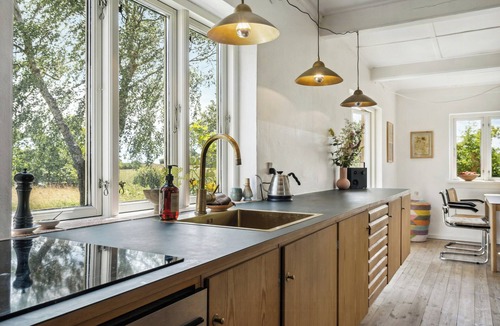 Askeby House | Oasis of calm on Møn's blooming fields