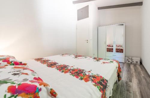 Pile Apartment | Oasis of peace