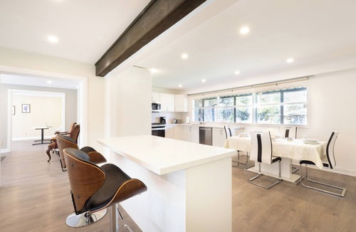 Newtonbrook House | Oasis on a Ravine Forest with Yoga Room located on Bayview & Sheppard