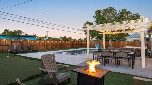 Deerfield Beach House | Oasis on Fourth by AvantStay