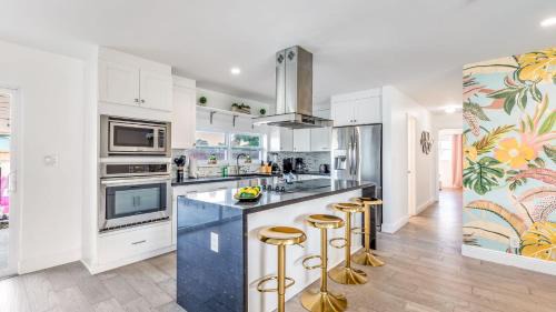 Deerfield Beach House | Oasis on Fourth by AvantStay