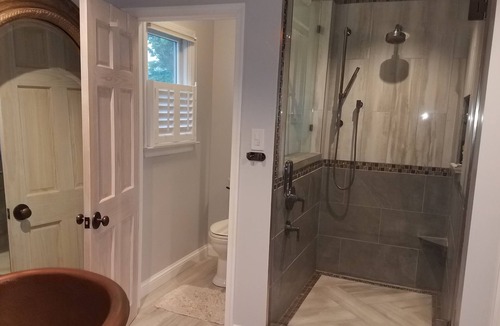 Essex House | Oasis Pointe on the Middle River