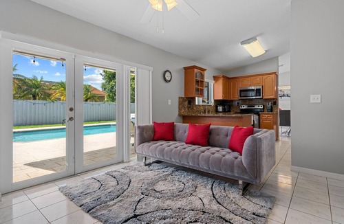 Richmond West House | Oasis with private pool