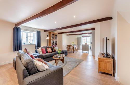 Preston House | Oast View - Uk43088