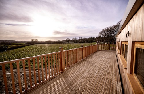 Ewhurst Green RV Rental | Oastbrook Glamping