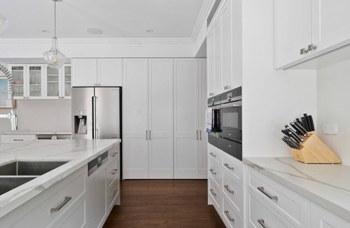 Oatley House | Oatley Escape with Pool Relax in Style & Elegance