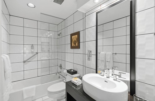 Old Town Historic District Hotel | Oban Inn