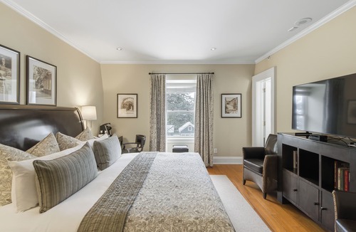 Old Town Historic District Hotel | Oban Inn