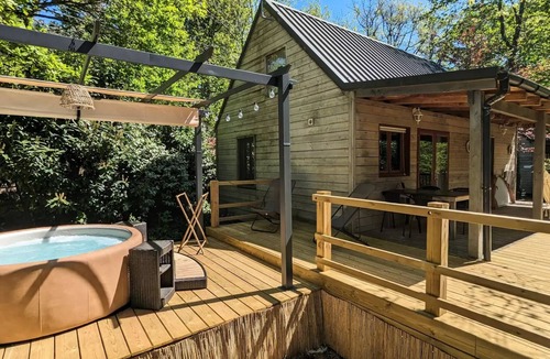 Biron Ski Chalet | Oberes Chalet mit SPA 4 Personen