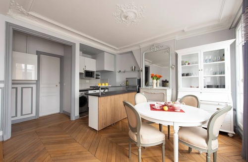 Saint-Merri Apartment | Objectif Lune, 1BR/1BA, 2 people