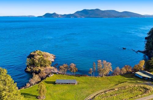 Olga House | Obstruction Pass Cottage