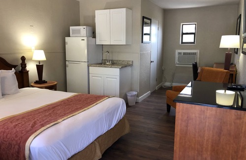 Ocala Hotel | Ocala Cove Motel