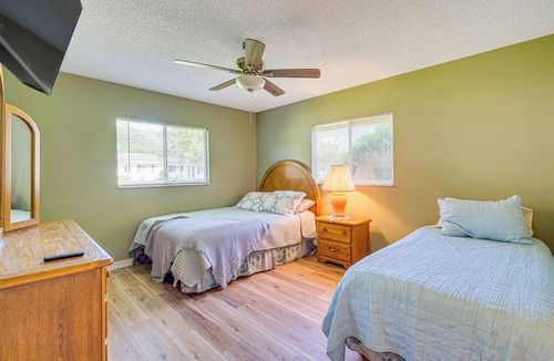Ocala House | Ocala House Rental: 8 Mi to Downtown