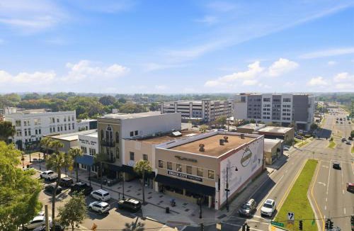 Ocala House | Ocala Modern Living near I-75 and Downtown Ocala