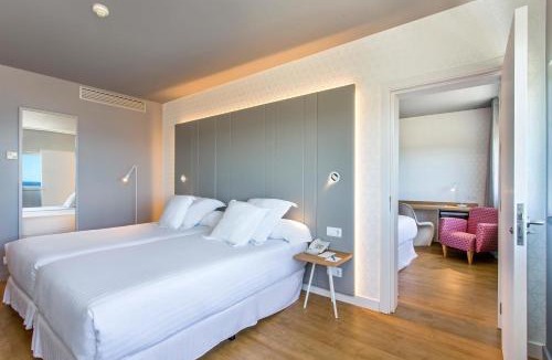 Diagonal Mar i el Front Maritim del Poblenou Hotel | Occidental Atenea Mar - Adults Only