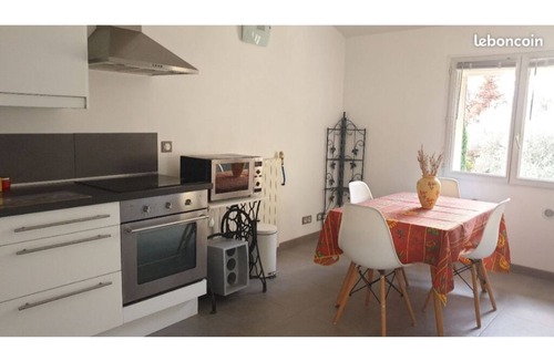 Saint-Alexandre Apartment | Occitanie Gard Gîte Indépendant 2 Pièces Tout Confort