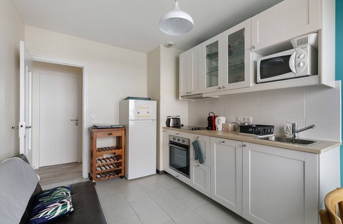 Batz-sur-Mer Apartment | Ocean Apartment – Panoramic Sea View, Terrace, Parking