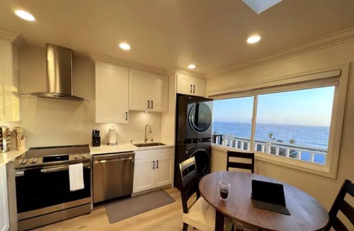 Edgemar - Pacific Manor House | Ocean/Beach Front 🏖🌊w/Sweeping Oceanviews🌅🐳🪂