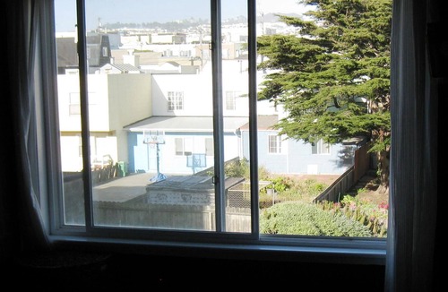 Parkside Condo | Ocean Beach Penthouse available August 15 to September 18