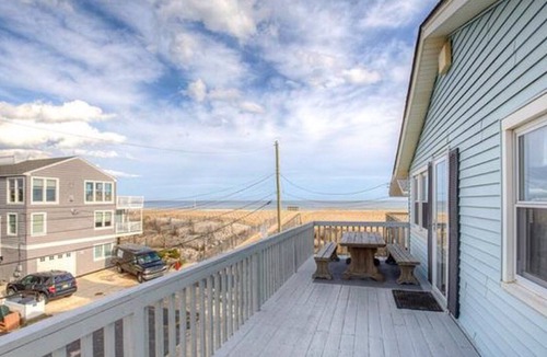 Beach Haven Terrace House | Ocean Block - One off the BEACH