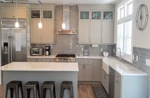 North Beach Haven House | Ocean Block with Pool in Brant Beach!