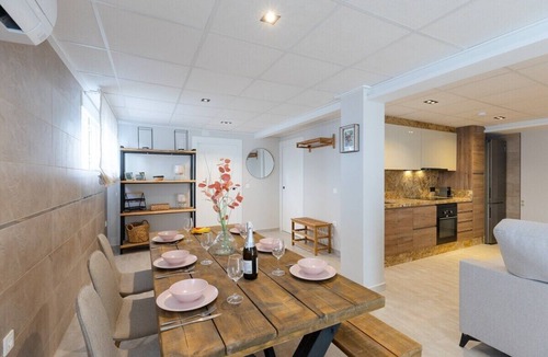 El Moncayo Ski Chalet | Ocean Blue Eyes by Fidalsa