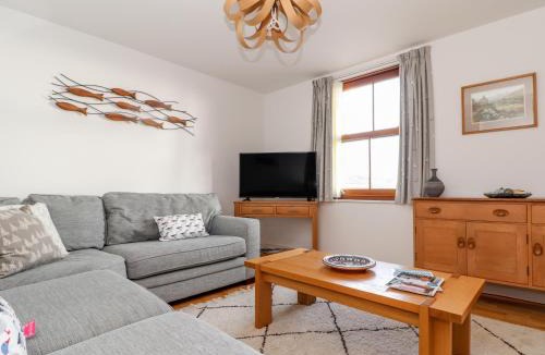 Praa Sands Apartment | Ocean Blue