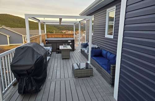 Heart's Content House | Ocean Blue Vacation Home