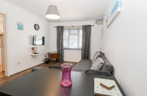 Brean House | Ocean Breeze