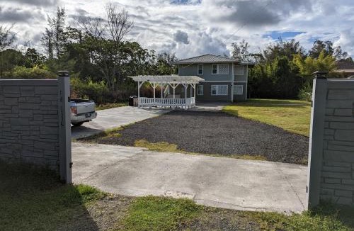 Keaau Hotel | Ocean Breeze Inn